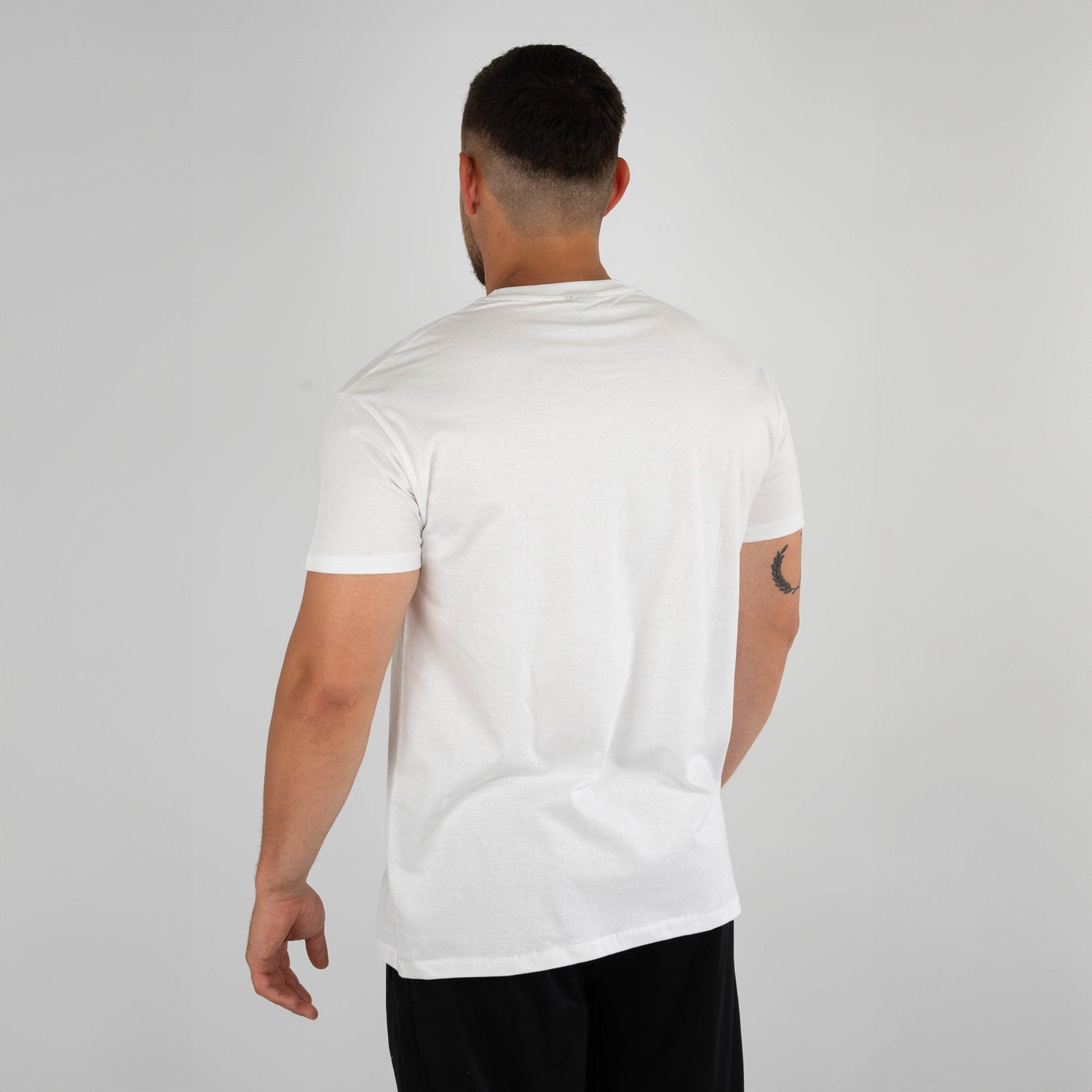 Weißes Zec+ Herren T-Shirt, Rückseite