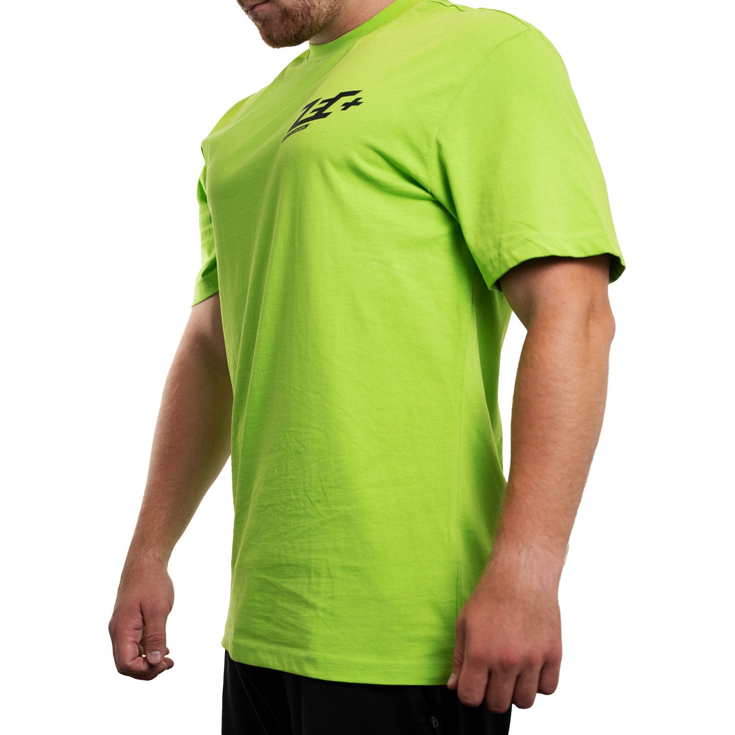 Neon-grünes Herren T-Shirt von schräg links fotografiert