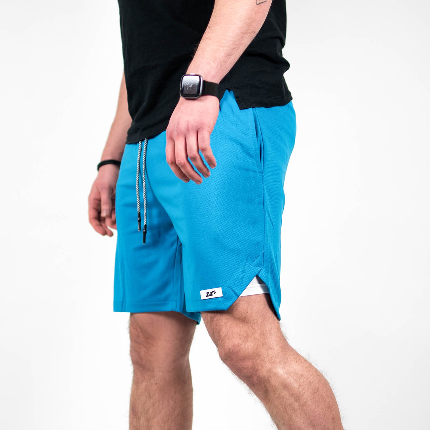 Hellblaue Zecplus Dual Shorts Herren Seitenansicht mit Schlitzdetail