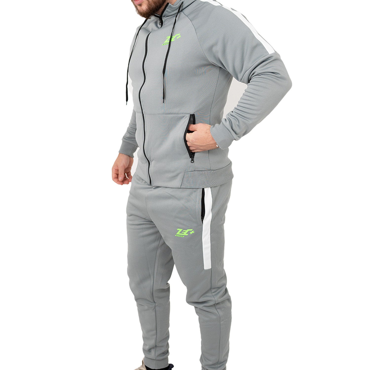 Grauer Herren-Trainingsanzug mit Kapuzenjacke und Hose, seitliche Schrägansicht links